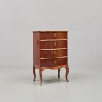 1261 2439 CHEST OF DRAWERS